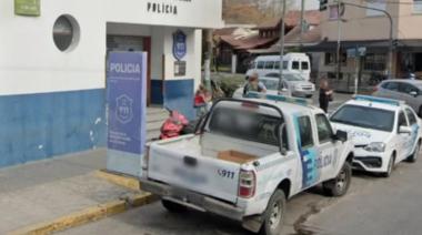 Lo mataron a tiros y lo dejaron sentado en la vereda