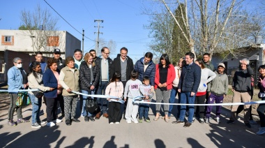 Katopodis, Nardini y Mantegazza inauguraron obras de pavimentación