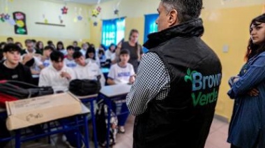 Realizan una jornada de concientización ambiental en una escuela de Adrogué