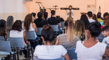 El Plan Fines comenzó las clases en una iglesia evangélica