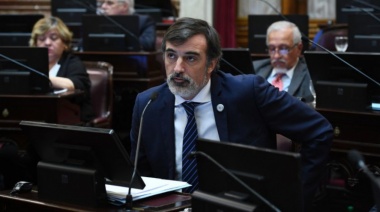 Esteban Bullrich pidió bajar los sueldos estatales y desde ATE lo trataron de “cheto y caradura”