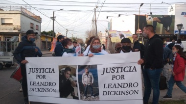 La familiares del policía detenido que falleció por Covid  reclama justicia