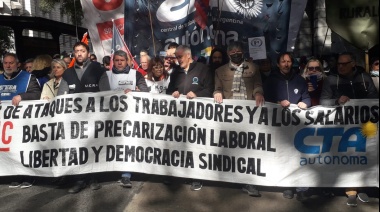 Con un acampe, presionan a Moroni para que formalice gremios con simple inscripción