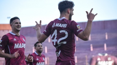 Lanús venció a Gimnasia y es líder del campeonato