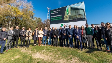 Cuattromo, Cascallares y Fabiani recorrieron la obra de una nueva sucursal del BAPRO