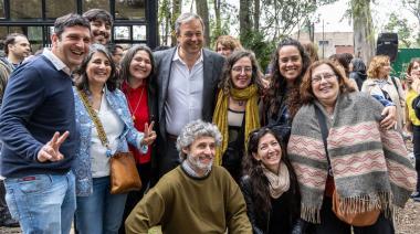 Cascallares compartió un desayuno con docentes