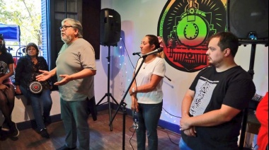 Lesci y el Chino Navarro participaron de la apertura del centro “Estación Lucena”