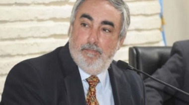 El jefe de los intendentes de la UCR advirtió que “en mayo todos los municipios van a necesitar ayuda financiera” de Provincia