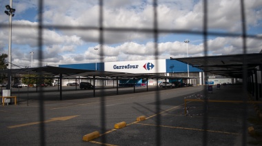 Clausuraron una sucursal de Carrefour en Lomas