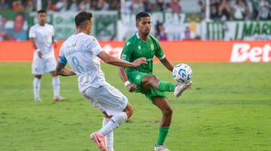 A instancias del VAR, a Banfield se le escapó el triunfo sobre el final