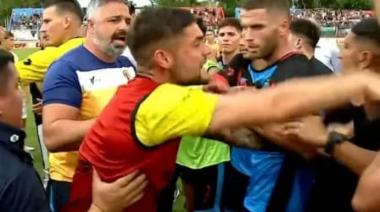 Escándalo en el partido entre Brown de Adrogué y Dock Sud