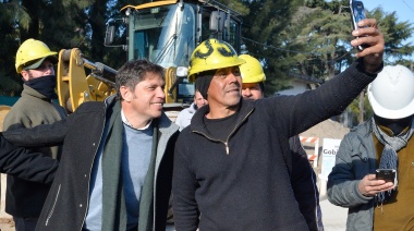 Kicillof recorre municipios del PRO, reclamando “derechos de autor” por obras públicas