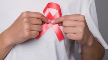 “Tanto el diagnóstico como el tratamiento del cáncer de mama es un derecho que debemos hacer cumplir”