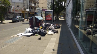 Sigue el conflicto por la recolección de residuos: calles repletas de basura y amenazas de nuevos paro