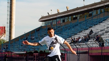 Va por la primera: Claypole recibe a Real Pilar