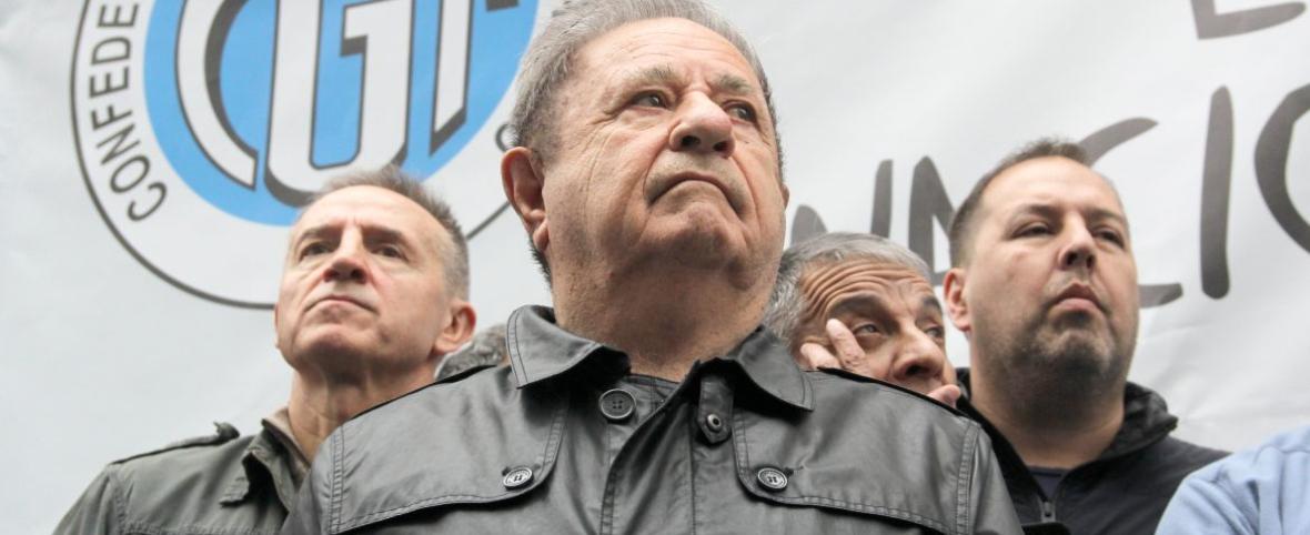 Duhalde cuestionó a Cristina Kirchner, dijo que estaría proscripta y lanzó duras críticas contra Milei: “No sabe gobernar”
