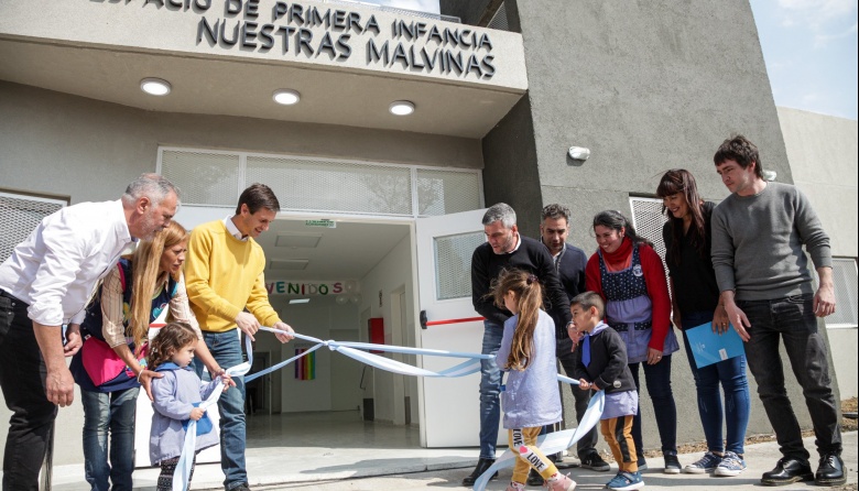 Zabaleta y Mantegazza inauguraron un centro de desarrollo infantil
