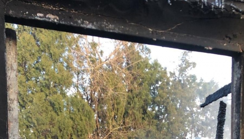 Incendio en Rafael Calzada: una familia pide ayuda para reconstruir sus
