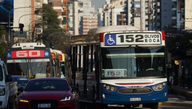 El gobierno convenció a la UTA y no hubo paro de colectivos: Detalles ...
