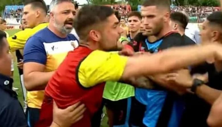 Escándalo en el partido entre Brown de Adrogué y Dock Sud