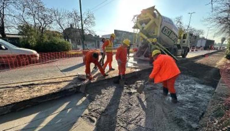 Continúan los trabajos de mejorado, consolidado y bacheo de calles