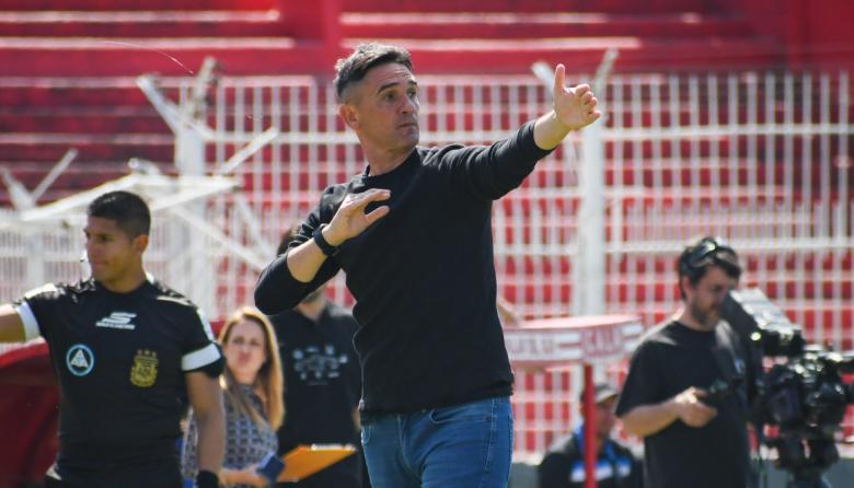 Leonardo Lemos: “Me siento muy cómodo en este club”