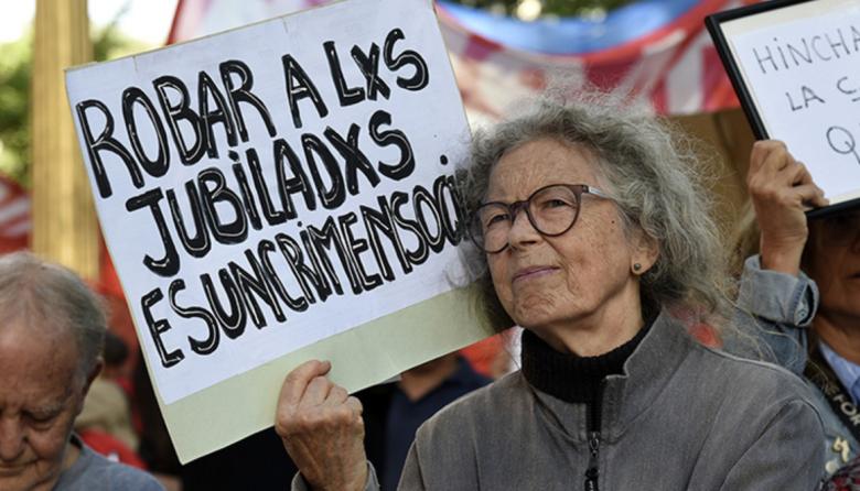Medicamentos y haberes, el centro del reclamo de los jubilados