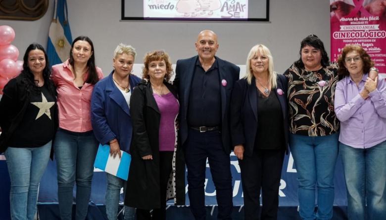 Los mercantiles lomenses realizaron una jornada de concientización sobre el cáncer de mama