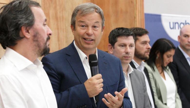 "El 80% de los inscriptos a la UNAB es primera generación de universitarios", valoró Cascallares