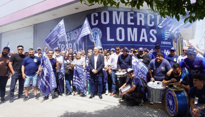Frávega cerró su sucursal en Temperley: Fuerte reclamo de los trabajadores despedidos
