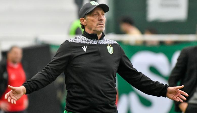 Pedro Troglio: Renovación con suspenso