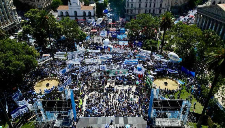 Paro y judicialización, los ejes del plan de lucha de la CGT contra la reforma laboral