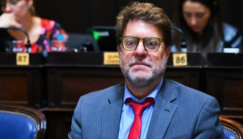 El radicalismo tendrá bloques separados en la Legislatura