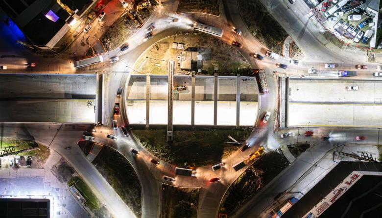 El viaducto Papa Francisco es la mejor obra vial urbana del año