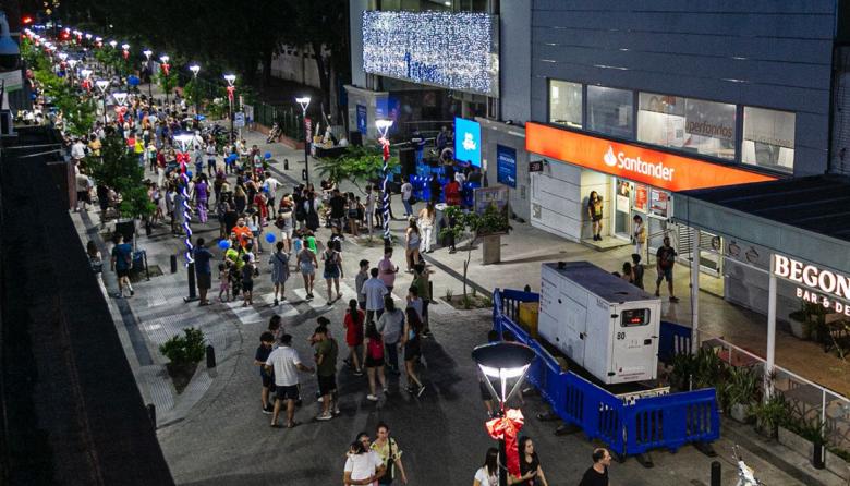 Navidad a cielo abierto en Adrogué, Burzaco y Claypole