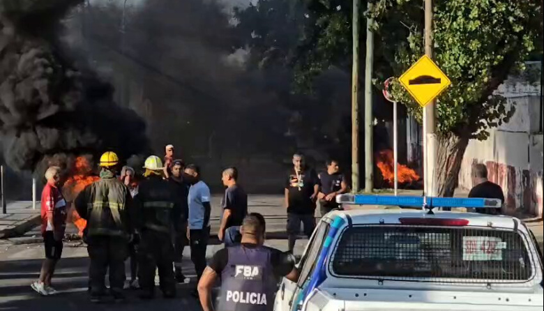 Los Municipales de Morón aumentan la presión contra Ghi