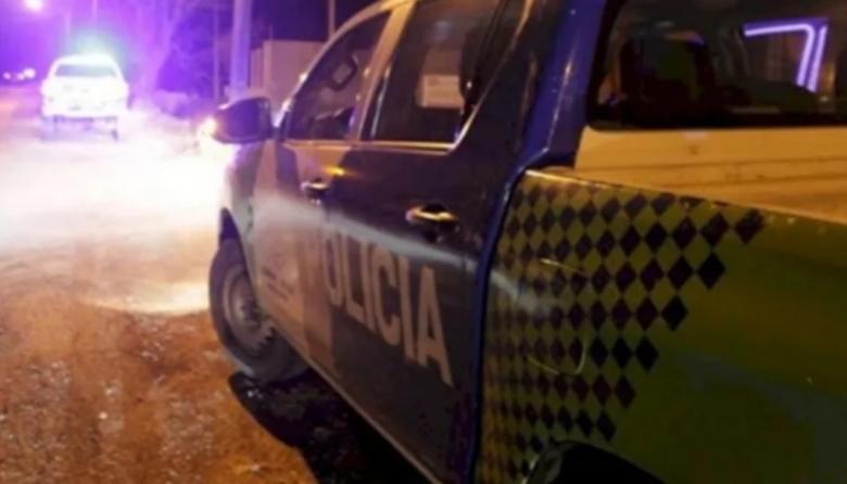 Mataron a un joven en una cancha de vóley: el asesino está prófugo