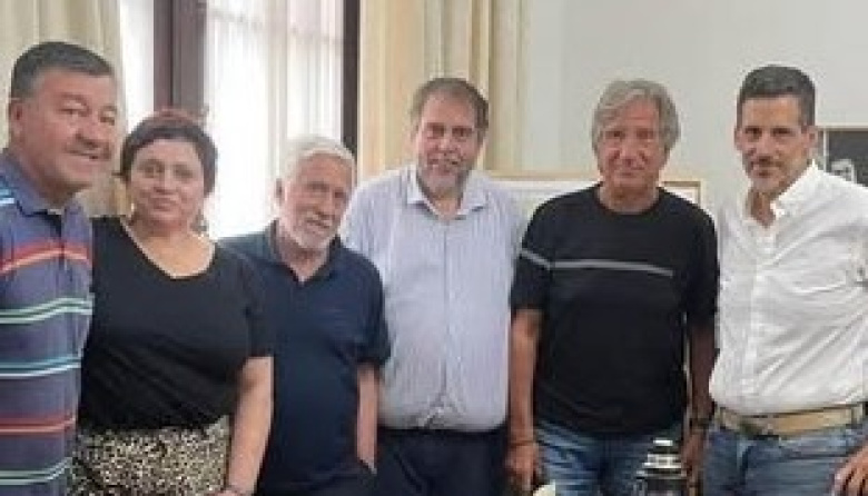 Díaz Pérez anunció la presentación de avales para la candidatura de Magario al PJ bonaerense