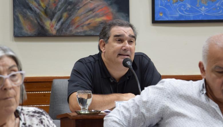 Damián Paz impulsa la prohibición de los trapitos en Avellaneda