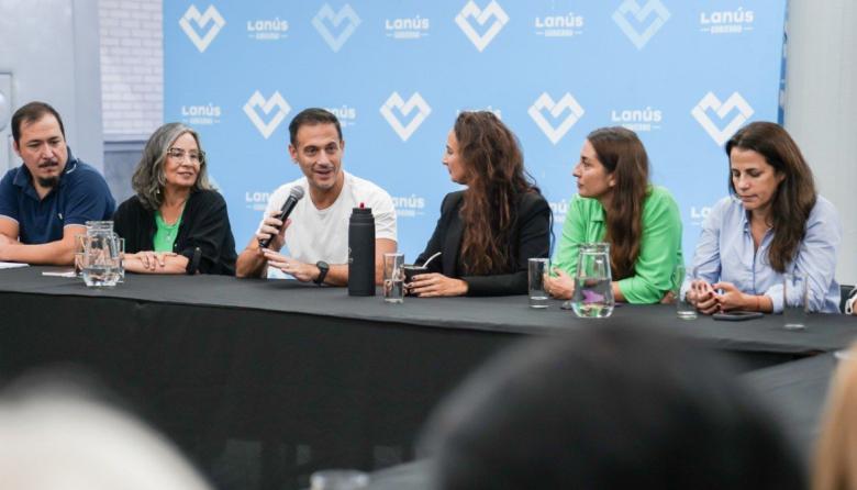 Julián Álvarez lanzó la segunda edición del Programa “Profes” en Lanús