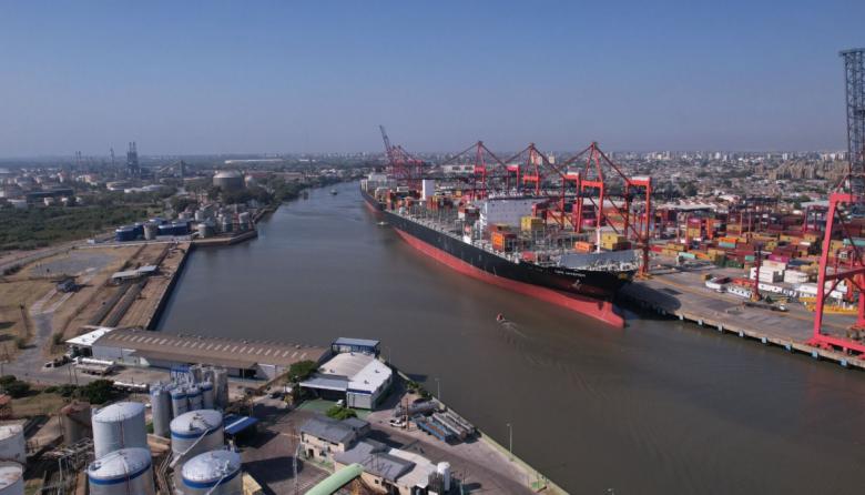 El puerto Dock Sud llamó a licitación de una obra clave