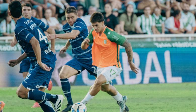 Gimnasia cortó la buena racha del Taladro en casa