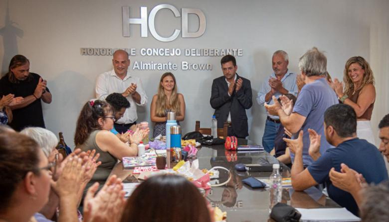 Fabiani y Jawtuschenko acompañaron a estudiantes del fines en el inicio de clases