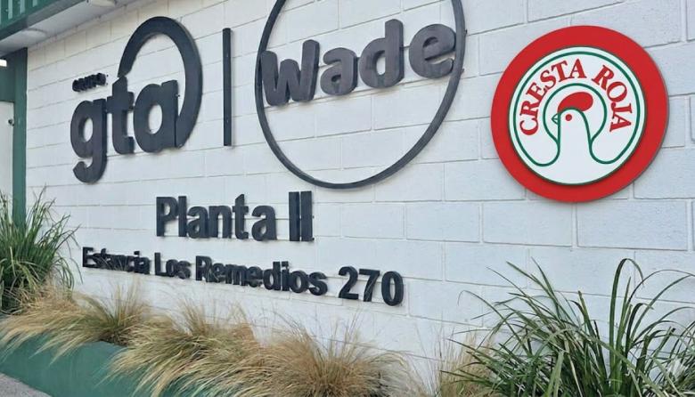 Clausuraron la planta avícola Cresta Roja en Esteban Echeverría