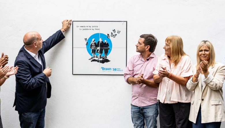 Mural conmemorativo por el 50º aniversario del Golpe en el Concejo