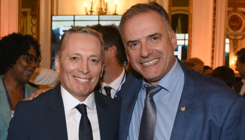 Gray participó de un encuentro con Yamandú Orsi