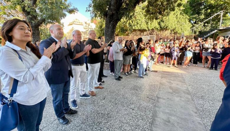El Municipio acompañó al colegio Ave María en el inicio del ciclo lectivo