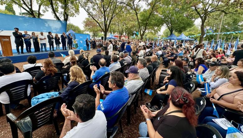 Emotivo homenaje a los ex combatientes de Malvinas en Almirante Brown