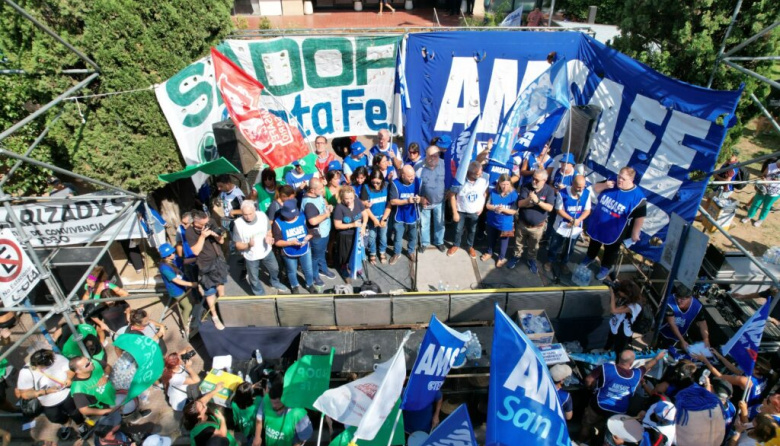 El ajuste sobre las provincias dispara los conflictos con sectores estatales