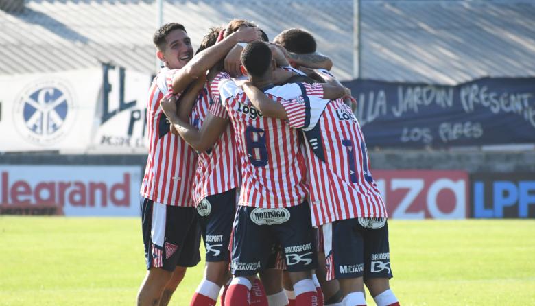 Los Andes revalidó su buen presente ante Acassuso